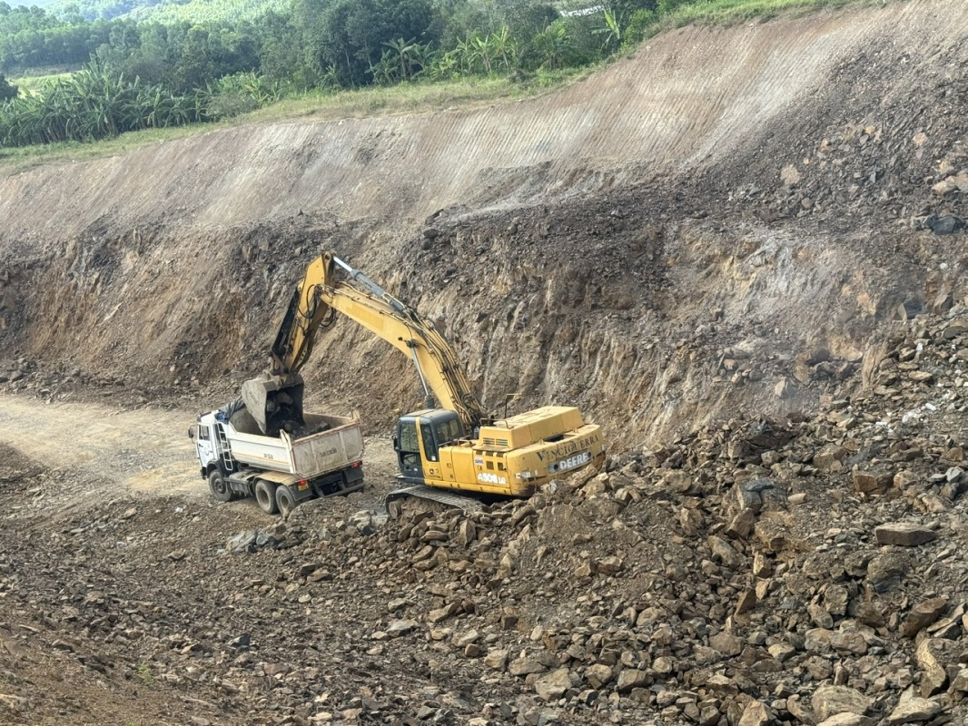 Xay và chế biến cấp vật liệu goi cao tốc sông cầu phú yên với tập đoàn đông dương